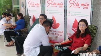 Đẩy mạnh phong trào hiến máu tình nguyện