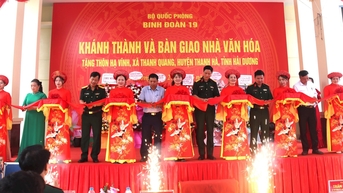 Binh đoàn 19 bàn giao nhà văn hóa quy mô lớn cho thôn Hạ Vĩnh (Thanh Hà)