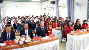 ការ​រួម​បញ្ចូល​គ្នា​ដើម្បី​អភិវឌ្ឍ​ឃុំ​អៀ​រាំង