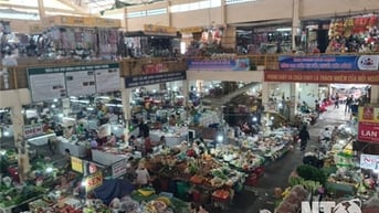 Tiểu thương chợ Phan Rang trở lại hoạt động kinh doanh bình thường