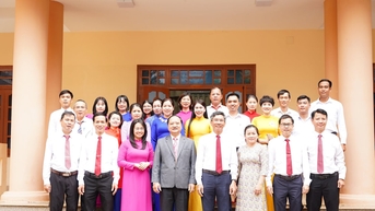 គណៈកម្មាធិការបក្សកាសែត Dak Nong មានគោលបំណងសម្រាប់ប្រព័ន្ធផ្សព្វផ្សាយទំនើប
