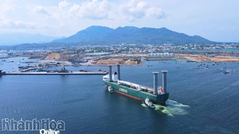 Cam Ranh sẽ có kho đầu nguồn cung ứng xăng dầu và nhiên liệu hàng không