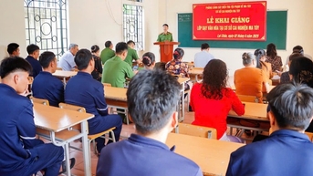 Nơi con chữ trở thành nhịp cầu tái hòa nhập cộng đồng