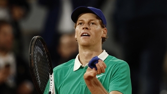 Xác định hai cặp bán kết Roland Garros 2025: Bất ngờ với các tay vợt Ý