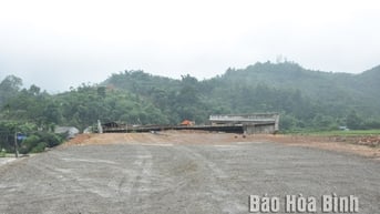 Huyện Lương Sơn tháo gỡ vướng mắc dự án đường liên kết vùng
