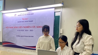 Trường Đại học Ngoại ngữ Đà Nẵng sôi nổi hoạt động nghiên cứu khoa học trong sinh viên