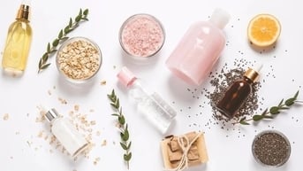 Thêm nhiều mỹ phẩm kém chất lượng bị thu hồi, tiêu hủy