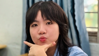 Đi thi trúng phòng toàn con trai, nữ sinh cười: “Sau tha hồ chọn người yêu”