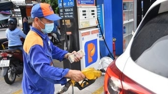 Giá xăng dầu hôm nay 5/6/2025: Xăng RON95 tăng 133 đồng/lít