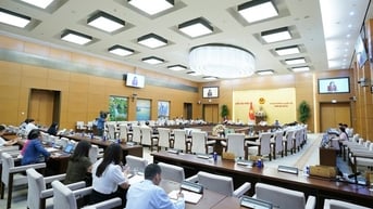 Triển khai Kết luận của Ủy ban Thường vụ Quốc hội về điều chỉnh Chương trình lập pháp năm 2025