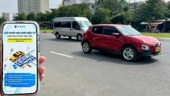 Từ 1/6, taxi phải lập hóa đơn điện tử ngay khi kết thúc chuyến đi
