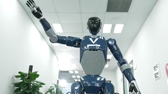 Cận cảnh robot của Vingroup khiến nhiều người ngạc nhiên
