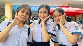 Đề tiếng Anh thi vào lớp 10 TPHCM: Không đánh đố hay "làm khó" học sinh