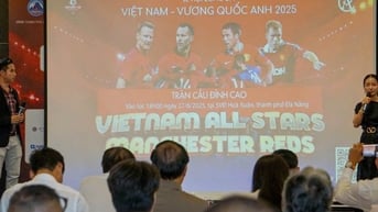 Ryan Giggs cùng các huyền thoại Manchester United hội tụ tại Đà Nẵng