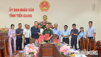Tiền Giang: Ký kết văn bản hiệp đồng phối hợp công tác tìm kiếm cứu nạn hàng không