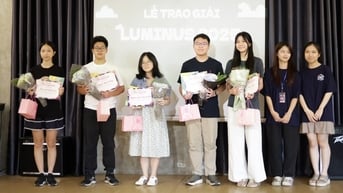 Học sinh Ams viết những ước mơ qua sách song ngữ "The Little Stars"