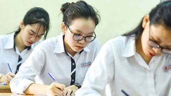 Nhiều trường đại học bỏ xét tuyển khối C: Thiếu trách nhiệm với thí sinh