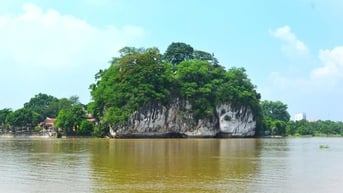 Sẽ đề cử di sản văn khắc núi Non Nước lên UNESCO