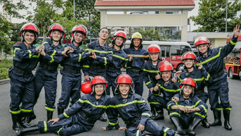 12 nghệ sĩ nhập vai công an trong "Chiến sĩ quả cảm"