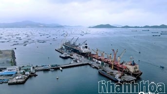 Phát huy tiềm năng biển, đảo Khánh Hòa: Hướng tới phát triển kinh tế biển xanh