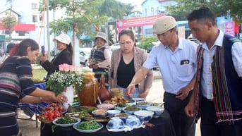 Hội thi nấu ăn Bữa cơm gia đình ấm áp yêu thương