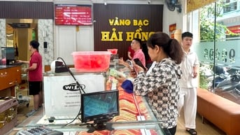 Một số cửa hàng vàng tại TP Hải Dương không nhận tiền chuyển khoản