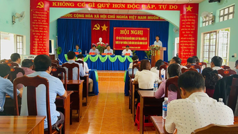 Đại biểu Hội đồng nhân dân 3 cấp tiếp xúc cử tri tại xã Ia Peng