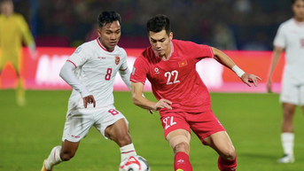 Tại sao đội tuyển Việt Nam không dùng trung phong để đấu Malaysia, có lý do cả đấy!