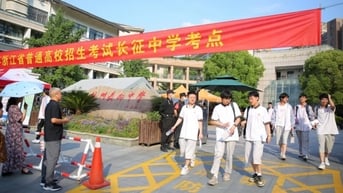Hơn 13 triệu thí sinh Trung Quốc bước vào kỳ 'Cao khảo' khốc liệt hàng đầu thế giới