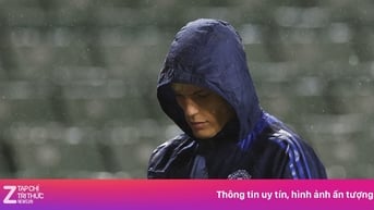 Garnacho chia tay MU