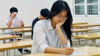 Đề thi môn tiếng Anh vào lớp 10 Hà Nội năm 2025, thí sinh tự tin