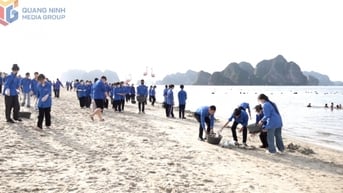 Đoàn Thanh niên Cẩm Phả phát động ra quân làm sạch môi trường 