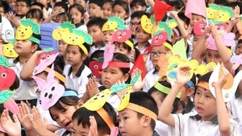 Thủ tướng chỉ đạo tổ chức dạy học 2 buổi/ngày và sinh hoạt hè cho trẻ em
