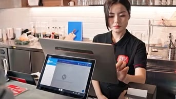 Cục Thuế đề nghị các tổ chức cung cấp giải pháp hóa đơn điện tử đồng hành hỗ trợ hộ kinh doanh