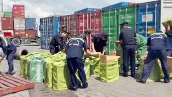 Hải quan phối hợp phát hiện buôn lậu thuốc lá và vận chuyển ma túy quy mô lớn