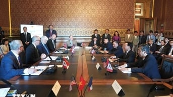 Việt Nam ký hợp đồng nhập khẩu nông sản Mỹ trị giá 3 tỷ USD
