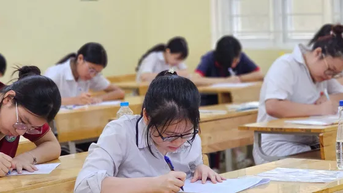 Top trường có điểm chuẩn lớp 10 thấp nhất Hà Nội, trung bình 3,33 điểm/môn trúng tuyển