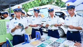 Sắc màu lễ hội sách