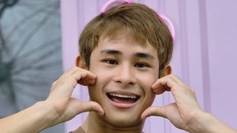 Tường ơi, Tường thật phi thường!