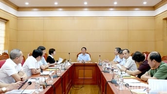 Rà soát tiến độ công tác chuẩn bị tổ chức Lễ công bố tỉnh Ninh Bình hoàn thành nhiệm vụ xây dựng nông thôn mới