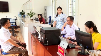 ថ្ងៃធ្វើការដំបូងនៅក្នុងឃុំ និងសង្កាត់បន្ទាប់ពីការច្របាច់បញ្ចូលគ្នា៖ បន្ទាន់ ទទួលខុសត្រូវ ខិតទៅជិតប្រជាពលរដ្ឋ