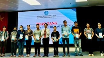 Nhiều thông tin thiết thực tại Ngày hội tuyên truyền tư vấn, giải đáp chính sách BHXH, BHYT