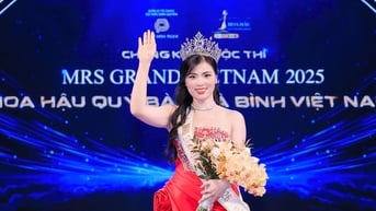 Bà xã của '1 trong 3 giáo sư trẻ nhất Việt Nam năm 2022' đăng quang hoa hậu