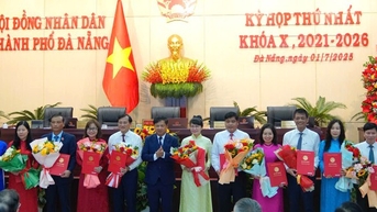 ទីក្រុង Da Nang បានប្រកាសសេចក្តីសម្រេចតែងតាំងប្រធាននាយកដ្ឋានចំនួន ១៤។