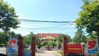 Công bố trụ sở làm việc của nhiều xã mới