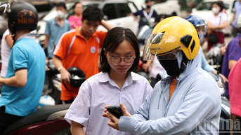 Lịch nộp lệ phí xét tuyển đại học, cao đẳng năm 2025
