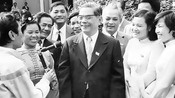 Tổng Bí thư thời kỳ đầu đổi mới