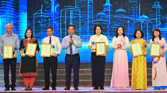 ពានរង្វាន់ច្នៃប្រឌិតទីក្រុងហូជីមិញលើកទី៤៖ លើកតម្កើងស្នូលច្នៃប្រឌិត បង្កើតតម្លៃថ្មីសម្រាប់សហគមន៍