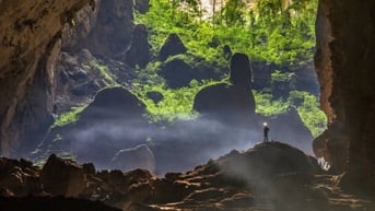 Tạp chí du lịch hàng đầu thế giới của Mỹ ca ngợi vẻ đẹp siêu thực của hang Sơn Đoòng