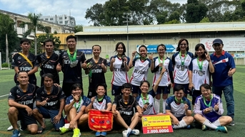 ក្រុមនារីនៃកាសែតការងារបានឈ្នះតំណែងជើងឯករងនៃការប្រកួតបាល់ទាត់សមាគមអ្នកកាសែតទីក្រុងហូជីមិញឆ្នាំ 2025